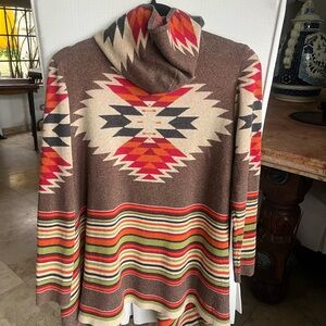 True Grit-Southwestern Patterned Hooded Sweater